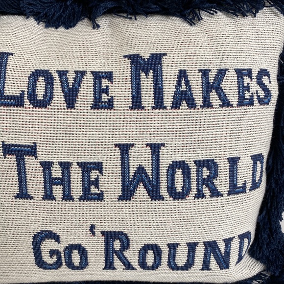 Tapestry / Needlepoint “Love Makes The World Go Round” Accent Pillow 10x13” New - Picture 3 of 8